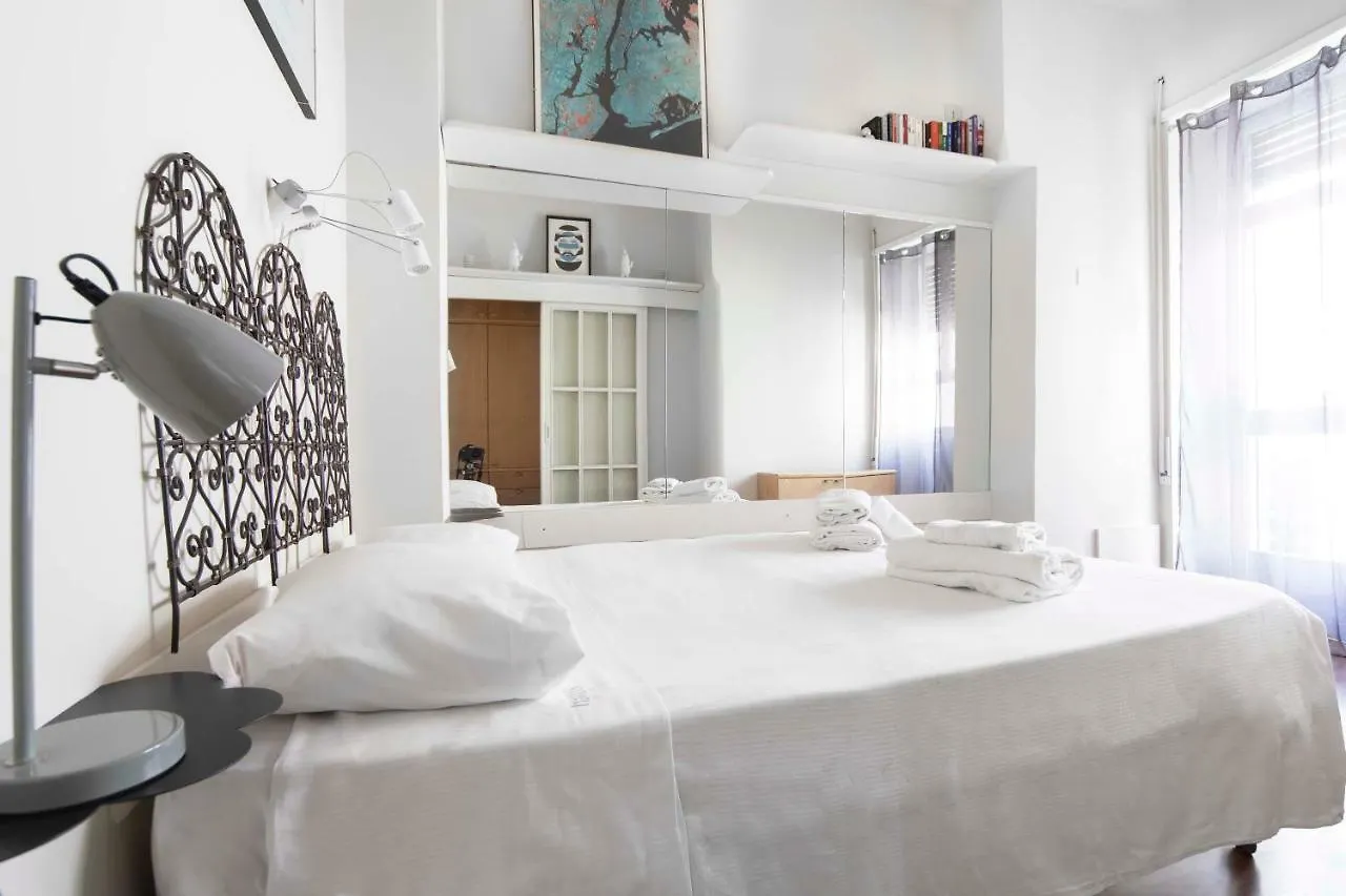 Halldis Bologna Luxury Apartments