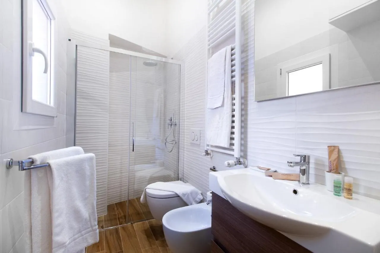 Halldis Bologna Luxury Apartments 0*,  Italia