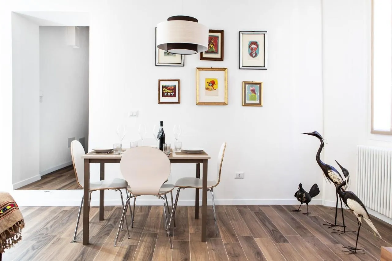 Halldis Bologna Luxury Apartments