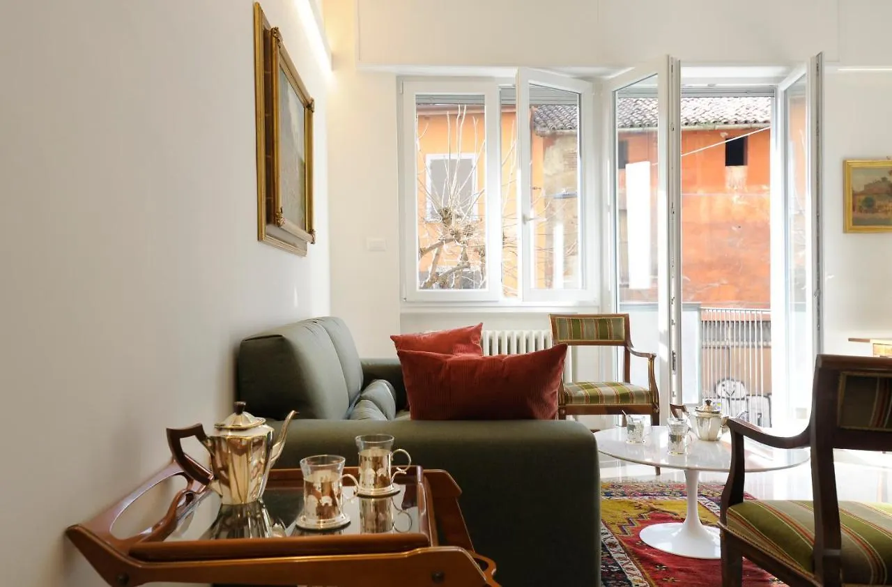 Halldis Bologna Luxury Apartments Italy